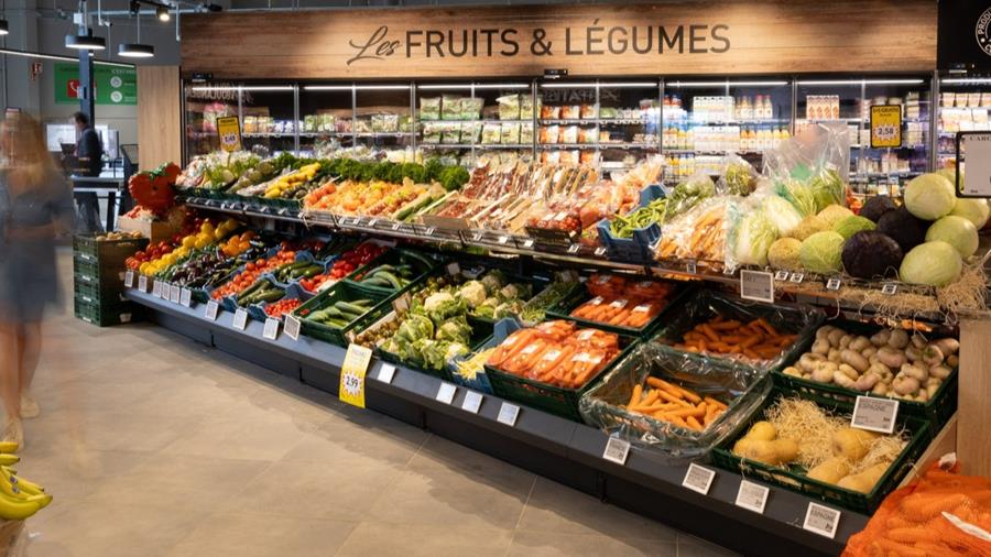 Wanzl richt complete winkels van Intermarché in