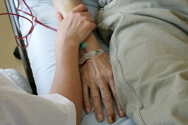 Wetsvoorstel euthanasie bij verworven wilsonbekwaamheid bedreigt rechtszekerheid arts