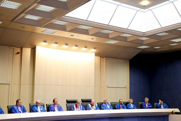 " La Cour constitutionnelle tourne le dos aux patients "