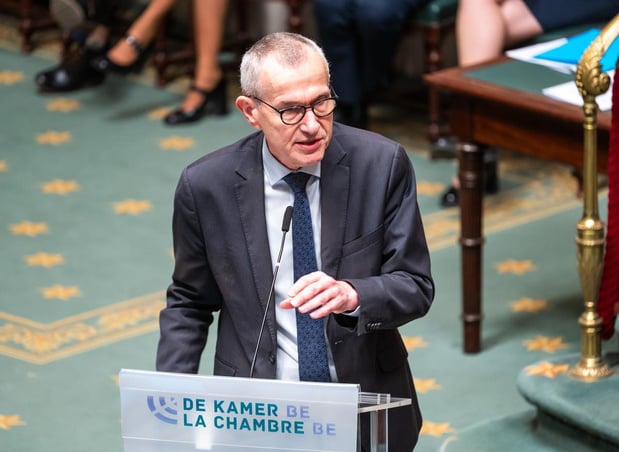 Note d'orientation politique de VDB : il y a loin de la coupe aux lèvres