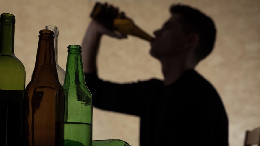 Alcool en baisse chez les jeunes au nord du pays, les somnifères populaires chez les filles
