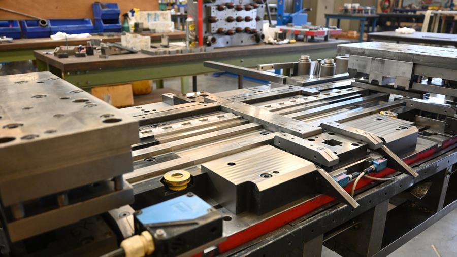 Fabrication de moules et de pièces mécaniques fines