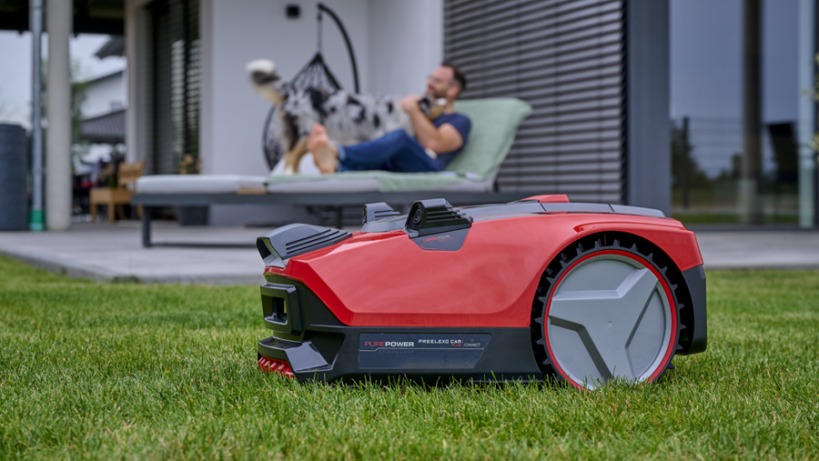 Les tondeuses robotisées progressent en masse