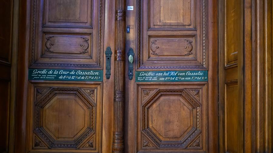 Cassation : un médecin hospitalier licencié a droit à des dommages-intérêts