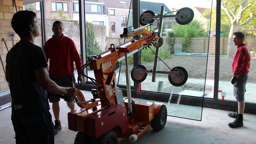 L'élévateur de vitrage: pour une manipulation sûre du verre